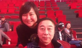 贾玲冯巩演的电视剧,贾玲冯巩联手打造喜剧传奇